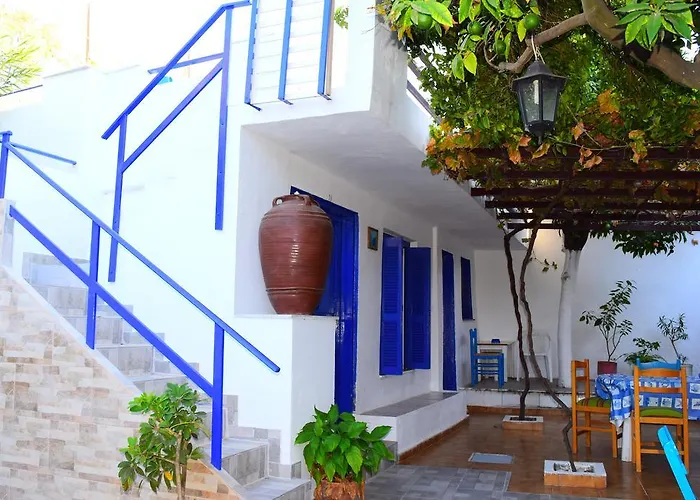 Stathis Hostel Rhodes City