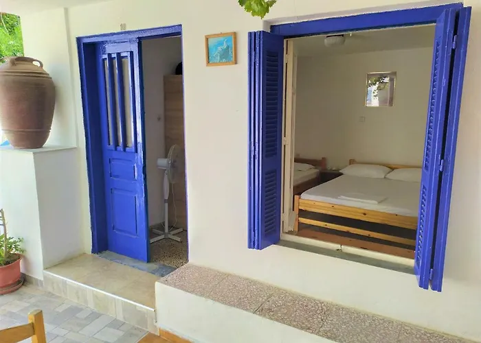 Hostel Stathis *