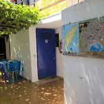 Stathis Hostel