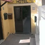Hostel Stathis