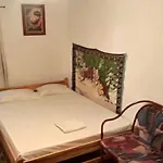 Hostel Stathis