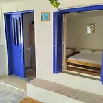 Hostel Stathis *
