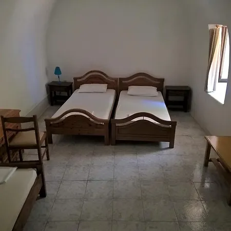 Hostel Stathis *