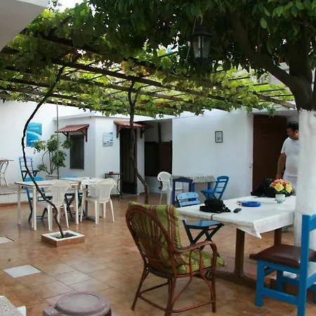 Albergue Stathis Rhodes City