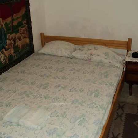 Stathis Хостел